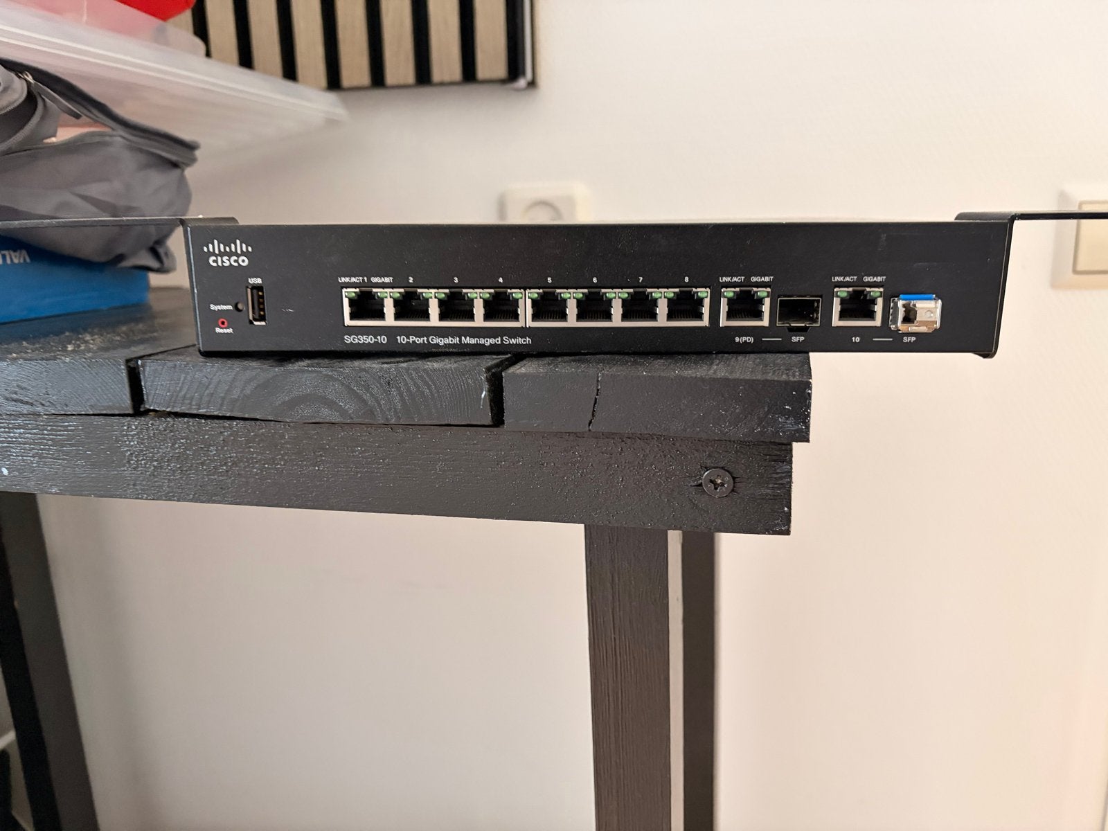 Cisco SG350-10 10-Poort Gigabit Managed Switch, Ophalen of Verzenden, Zo goed als nieuw
