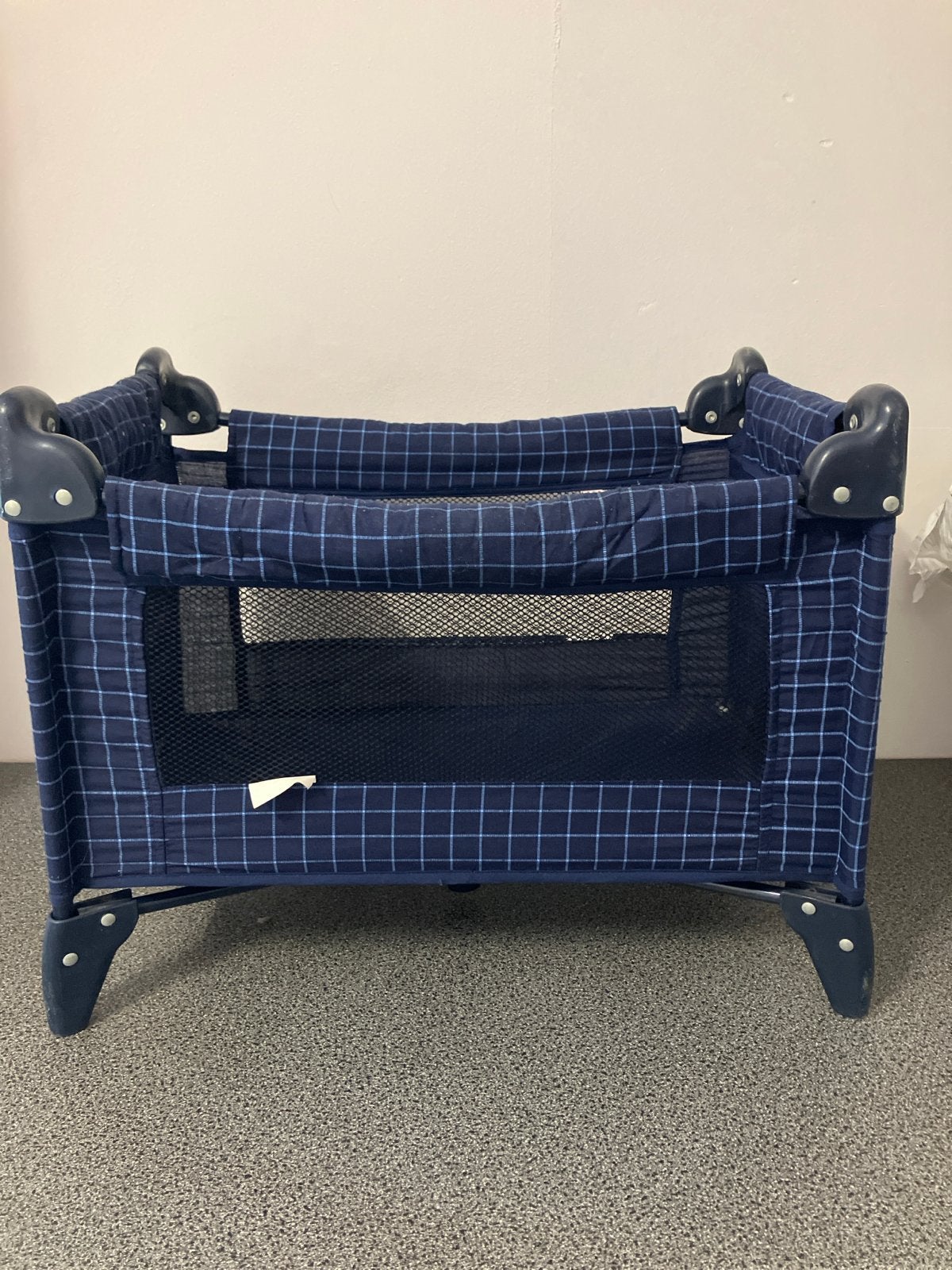 Poppen Graco Reiswieg/Box - Compact en Draagbaar, Ophalen of Verzenden, Gebruikt, Babypop