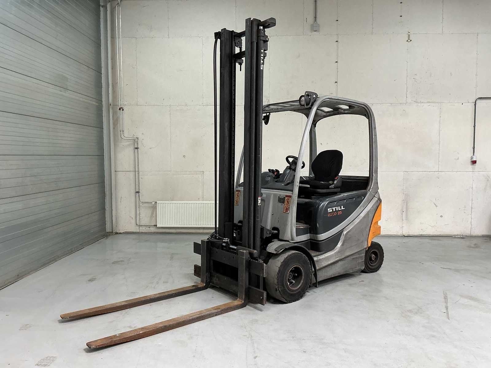 STILL - RX60-25 - Forklift Trucks - 2011, Overige aandrijving, Heftruck, STILL