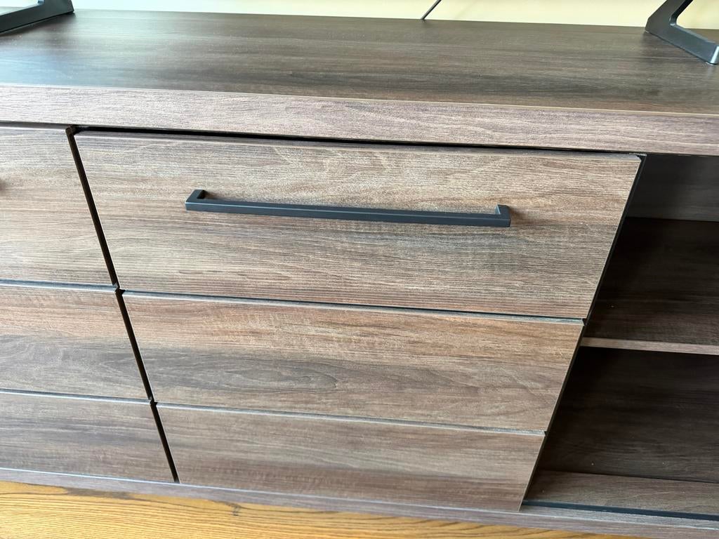 Dressoir Trendhopper Sefro - Zo goed als nieuw, Huis en Inrichting, Kasten | Dressoirs, Zo goed als nieuw, 150 tot 200 cm, 25 tot 50 cm