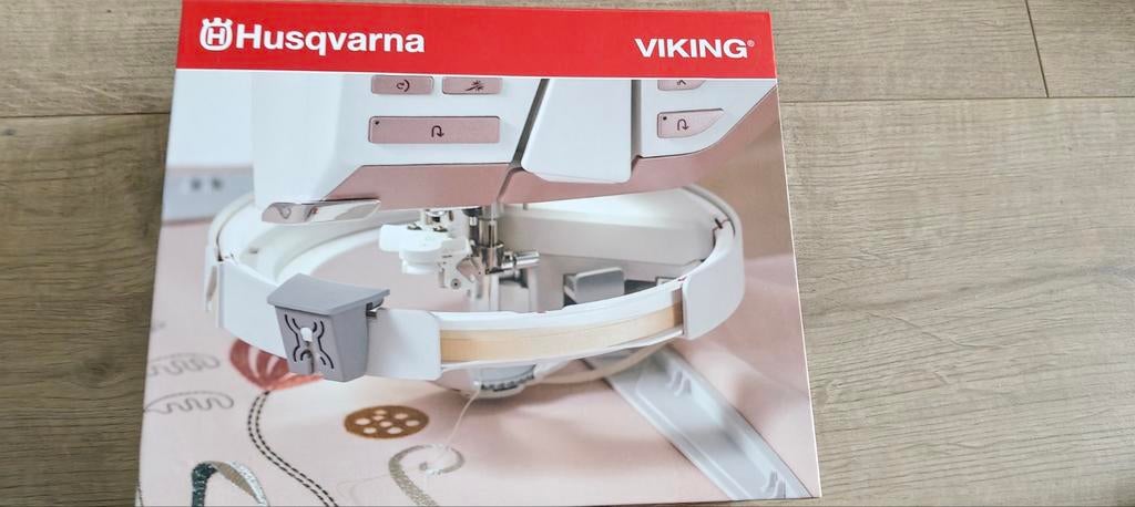 Lintborduurapparaat Husqvarna pfaff, Hobby en Vrije tijd, Borduren en Borduurmachines, Ophalen, Gebruikt, Borduurmachine