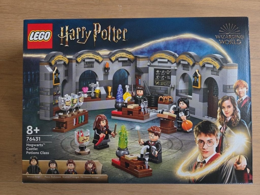 LEGO Harry Potter 76431 Hogwarts Castle: Potions Class NIEUW, Inclusief accessoires, Lego, Ophalen of Verzenden, Complete set