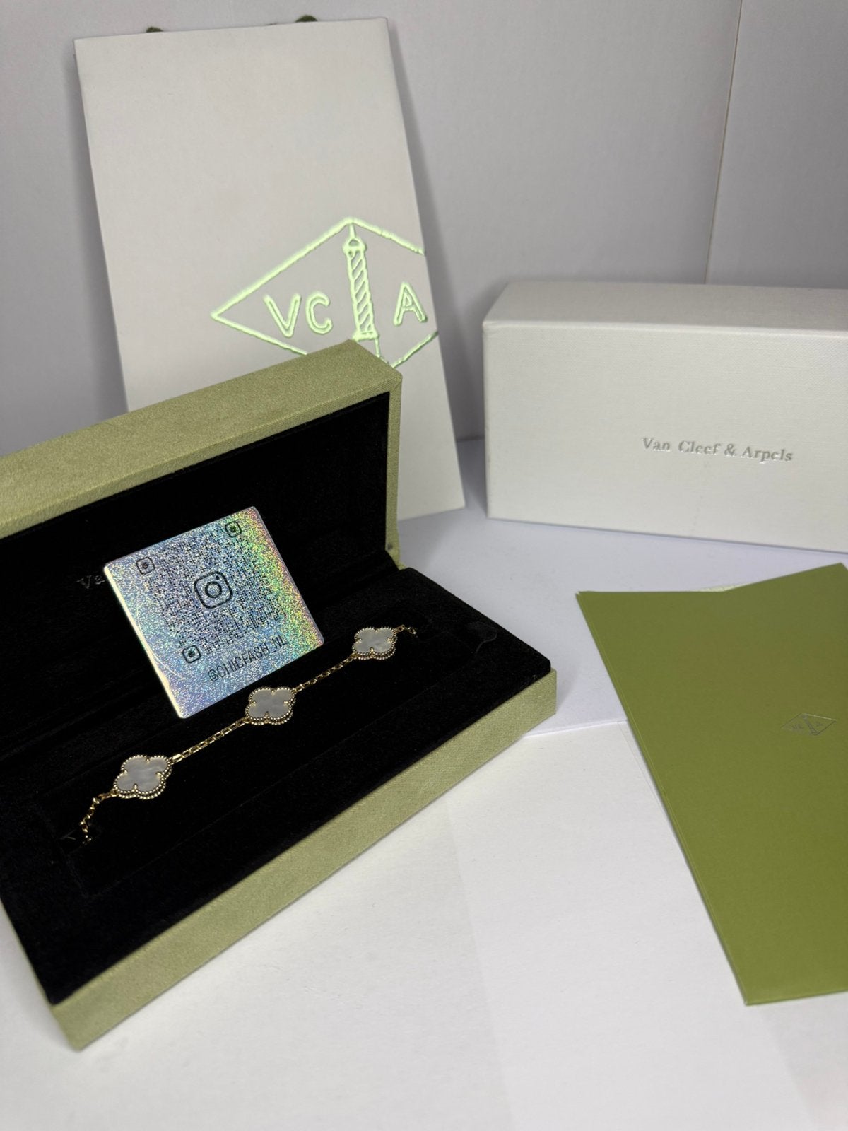 Van Cleef & Arpels Mother-of-pearl Armband, Ophalen of Verzenden, Nieuw