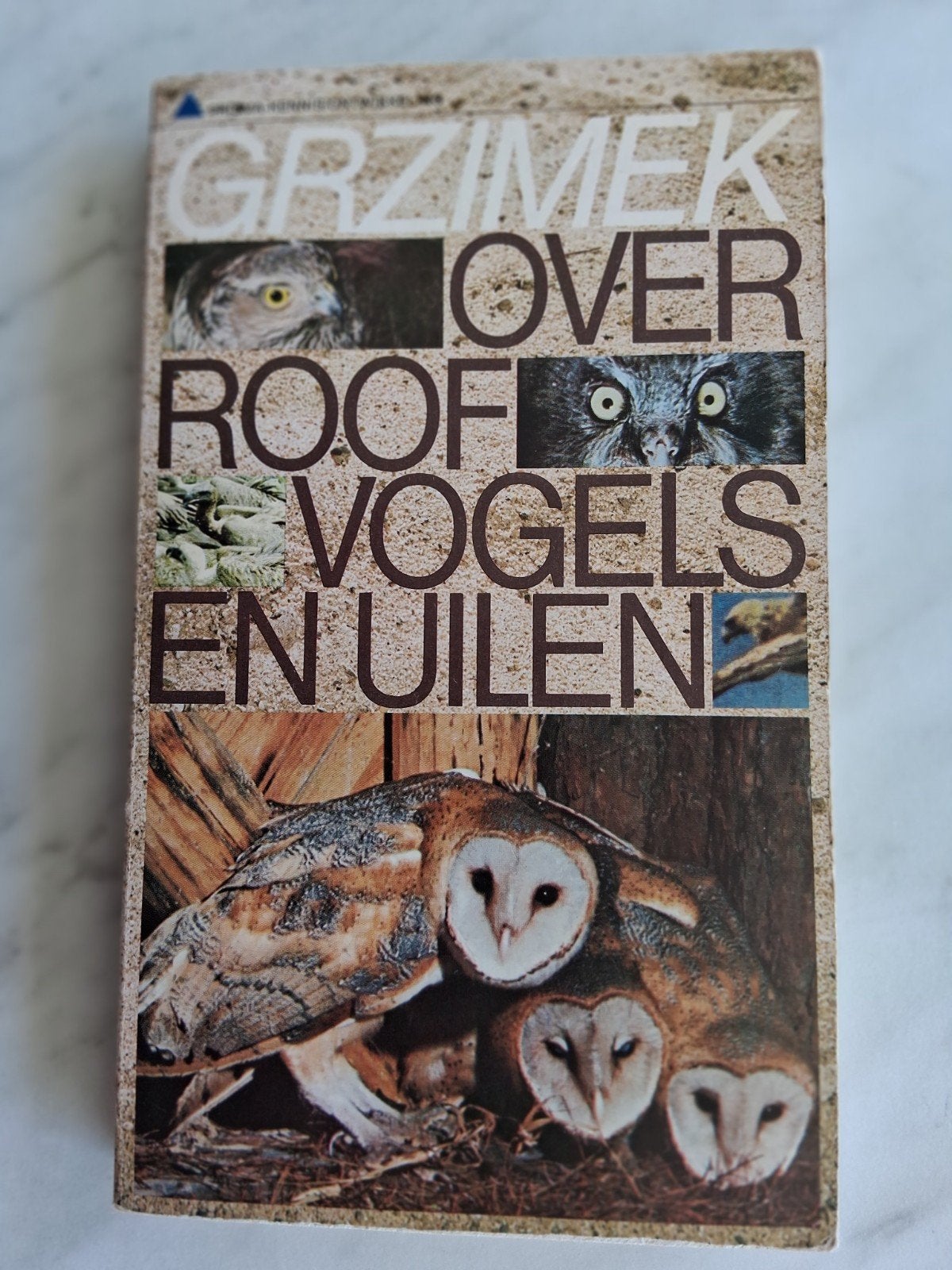 GRZIMEK OVER ROOFVOGELS EN UILEN, Boeken, Natuur, Gelezen, Ophalen of Verzenden, Grzimek, Natuur algemeen