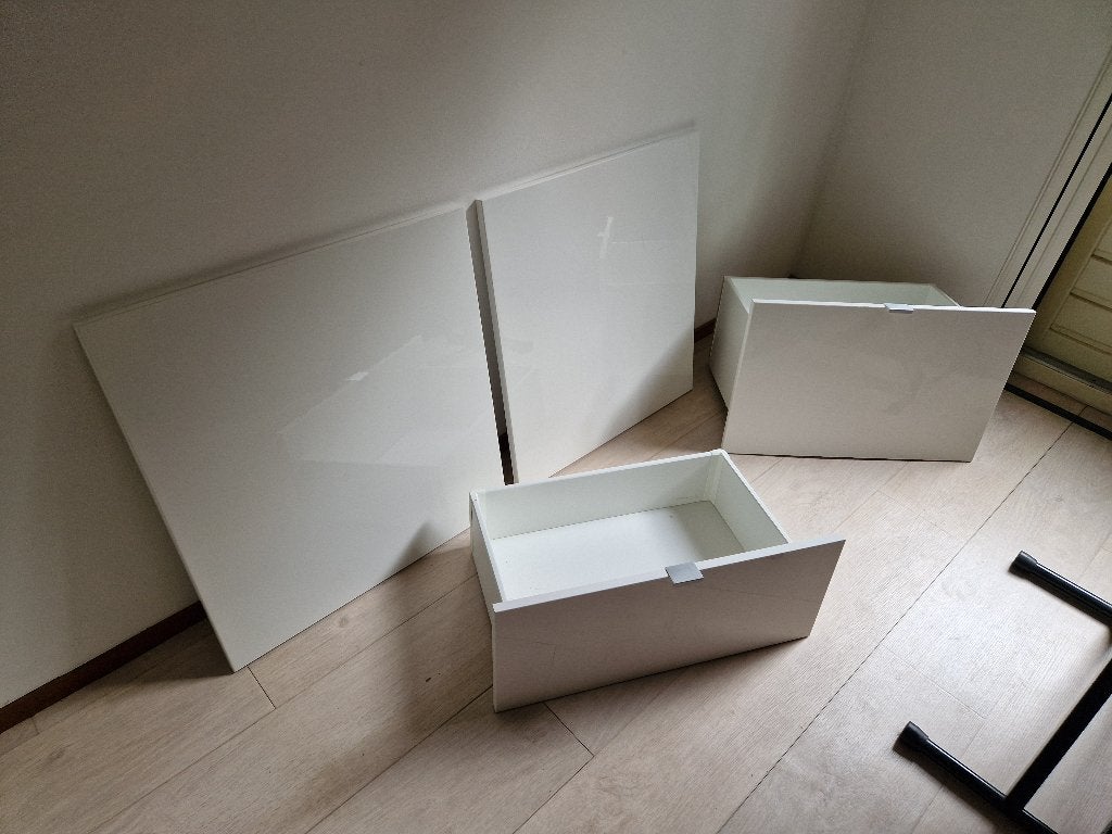 Besta hoogglans deurtjes en lades, Huis en Inrichting, Ophalen, Gebruikt, Met lade(s), 50 tot 100 cm