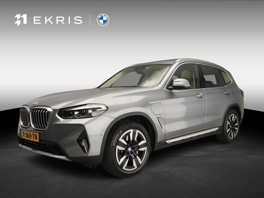 BMW X3 xDrive30e | LED | Navigatie | Schuifdak | Sportstoele, Stof, Gebruikt, 4 cilinders, Bedrijf