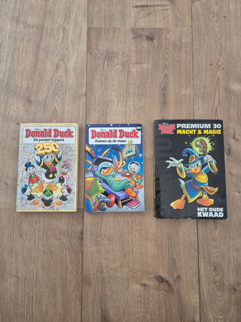 Donald Duck stripboeken - 3 stuks, Meerdere stripboeken, Ophalen of Verzenden, Gelezen, Walt Disney  Donald duck
