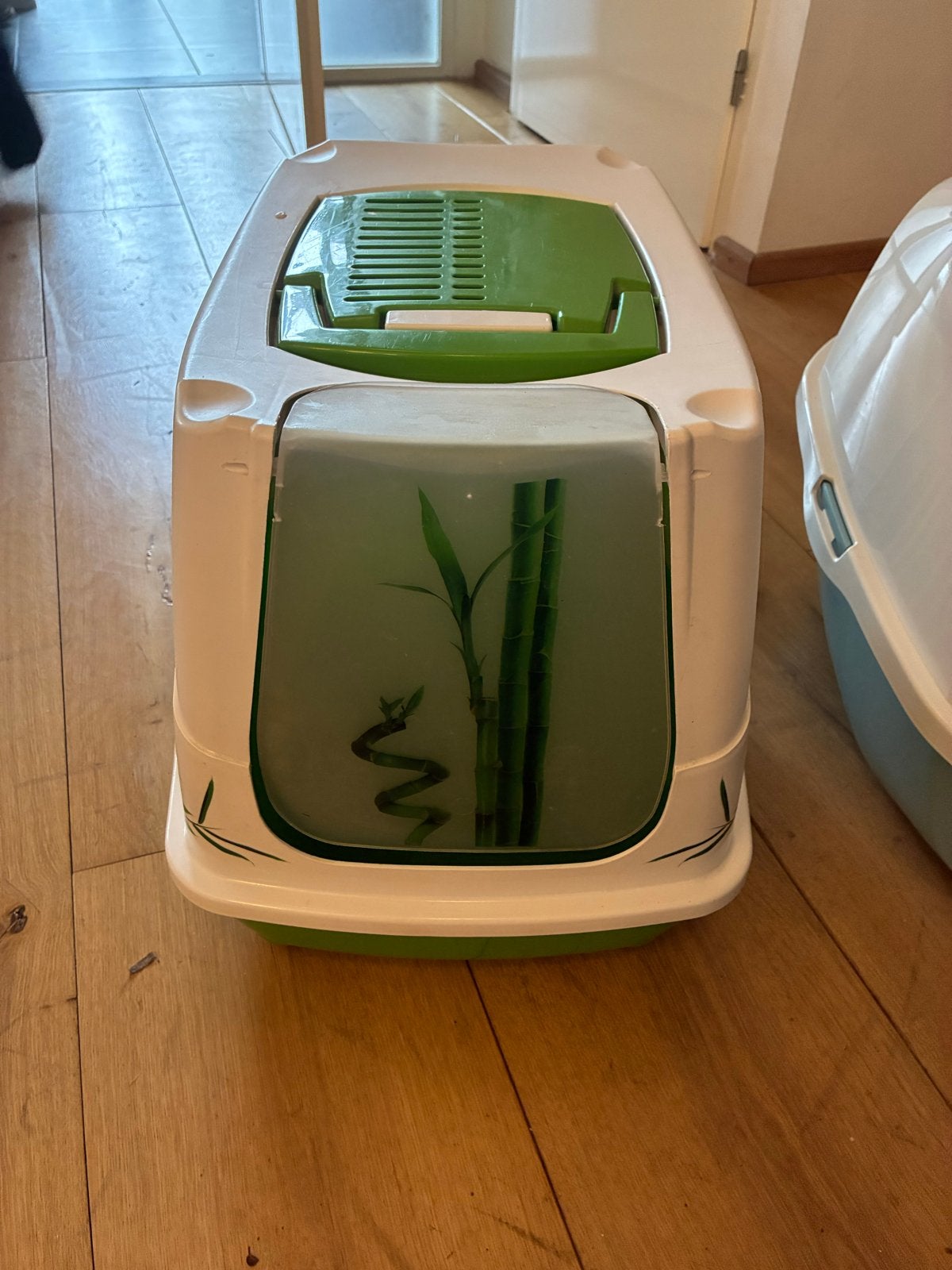 Jaar gebruikte kattenbak, Ophalen, Gebruikt, Gesloten