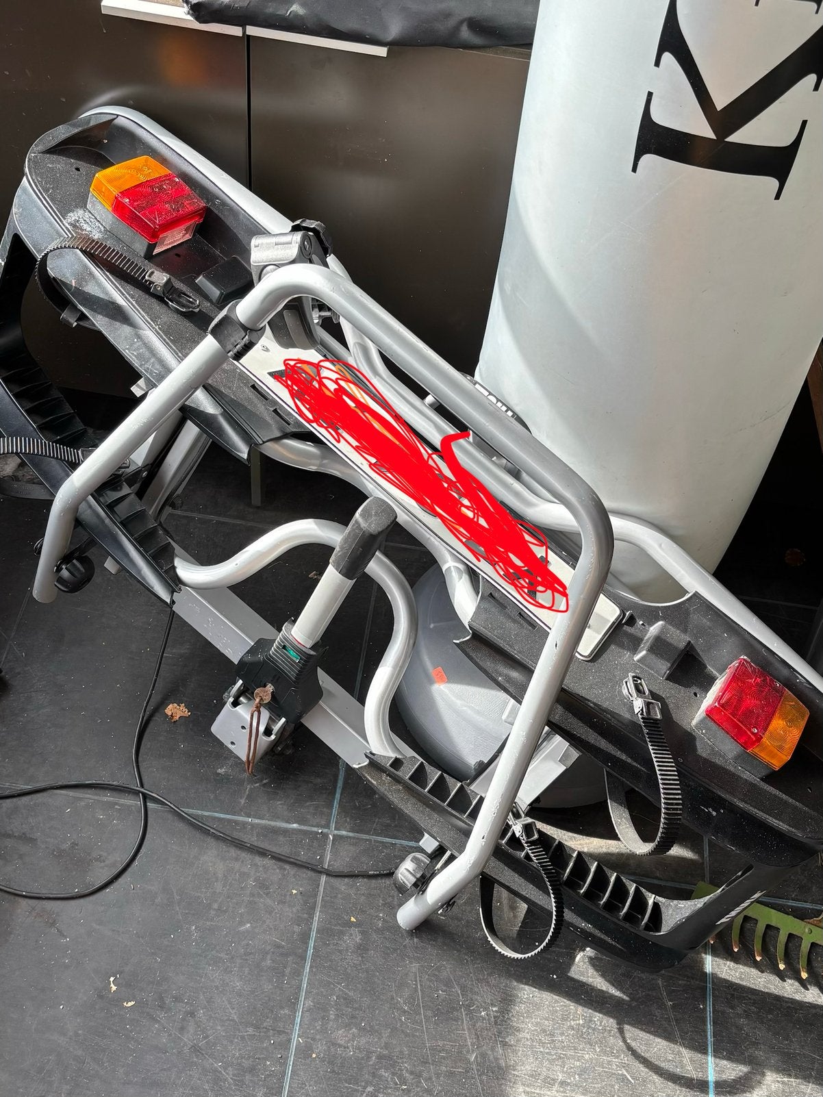 Thule fietsendrager EuroClassic kantelbaar, Ophalen, Zo goed als nieuw, Trekhaakdrager
