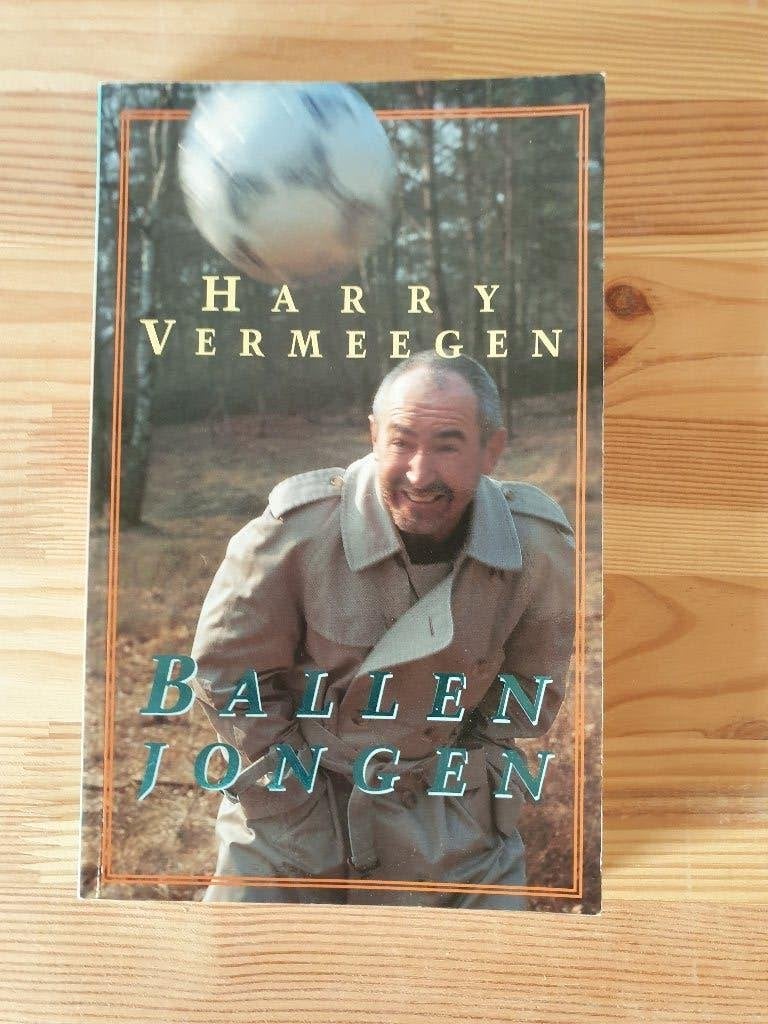 Boek/paperback - Harry Vermeegen - Ballenjongen, Ophalen of Verzenden, Gelezen, Balsport
