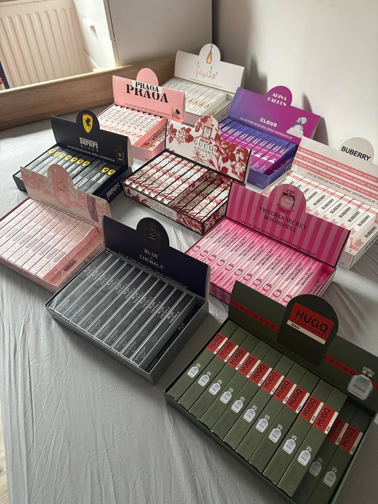 Diverse parfumsets - Miniatuur geuren collectie, Sieraden, Tassen en Uiterlijk, Uiterlijk | Parfum, Ophalen of Verzenden, Nieuw