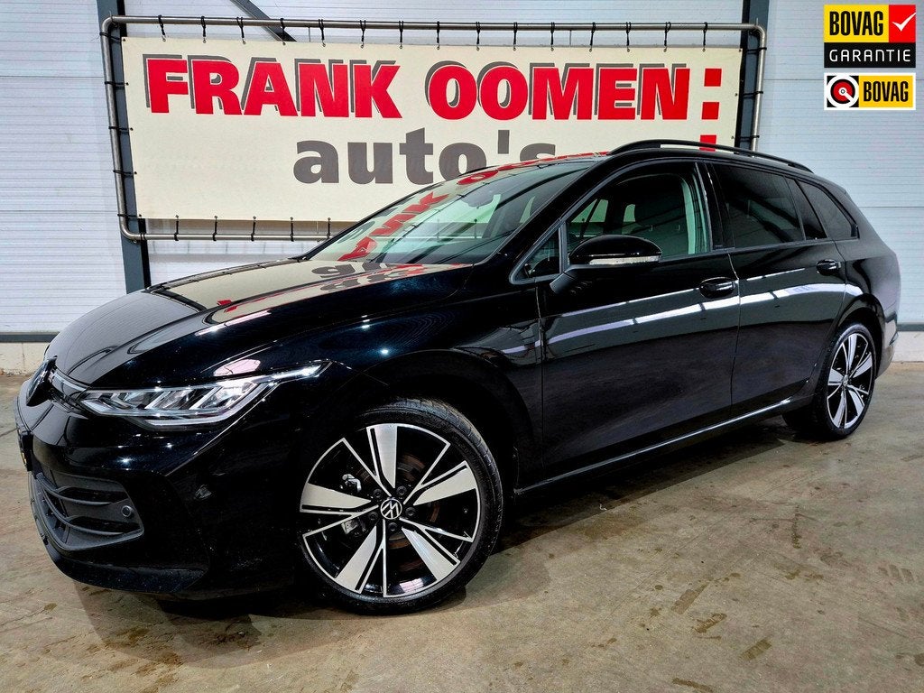 Volkswagen Golf Variant 1.5 eTSI 116PK Life Edition + Dealer, Auto's, Volkswagen, 12 maanden, 4 cilinders, 116 pk, Zwart
