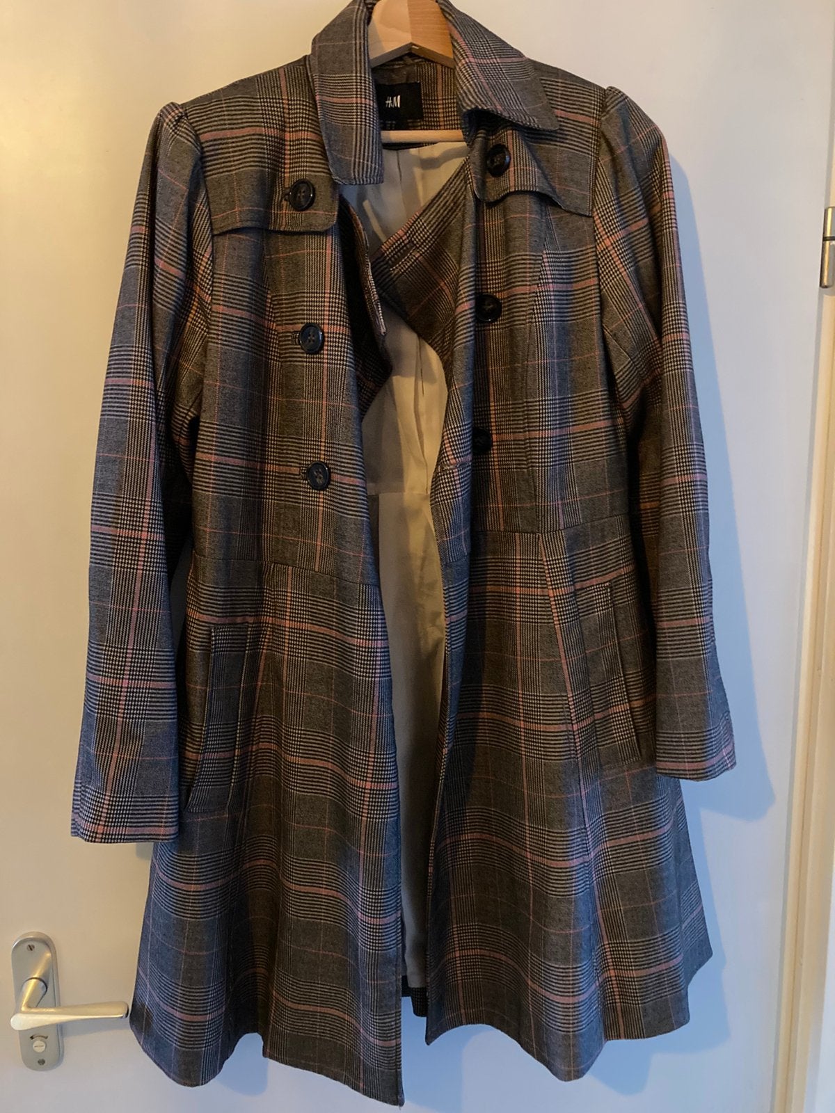 H&M mantel grijs-roze ruit / maat 38 / als nieuw, Verzenden, Zo goed als nieuw, Maat 38/40 (M), Grijs