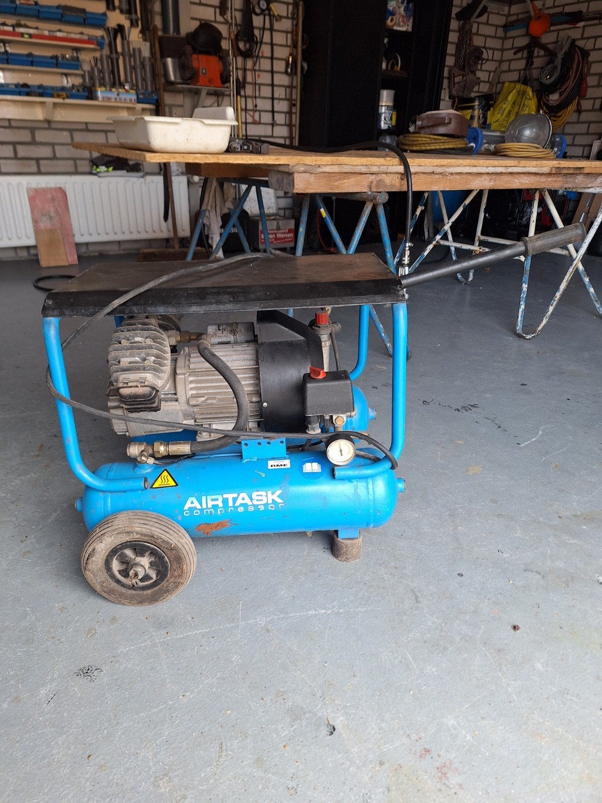Compressor, Ophalen, Gebruikt, 10 bar of meer, Minder dan 200 liter/min