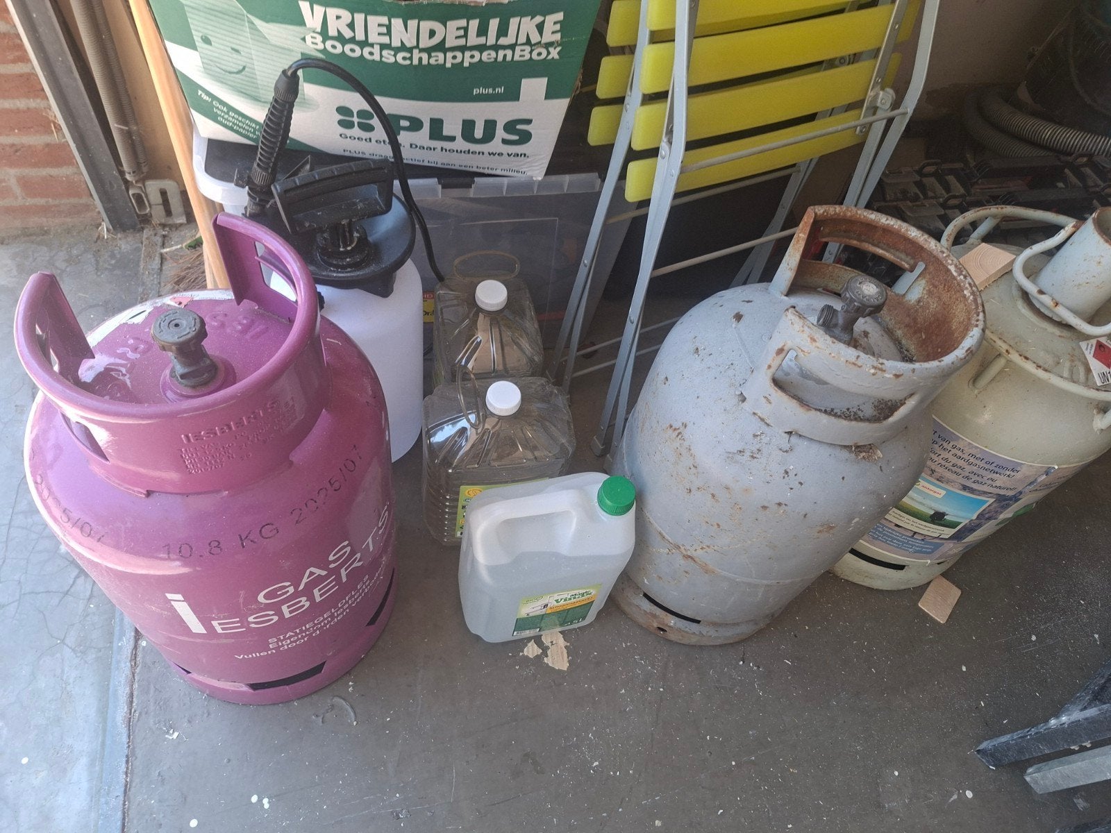 oude gasfles voor houtkachel, Ophalen, Gebruikt