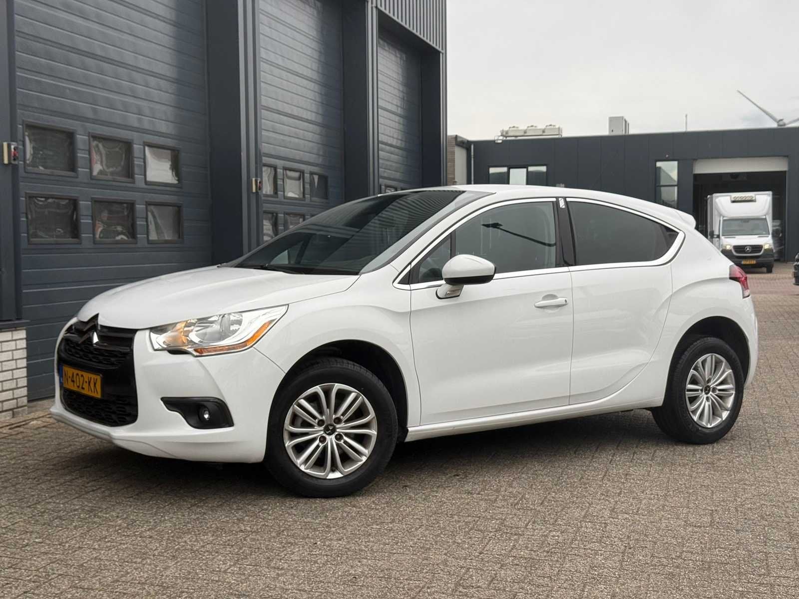 Citroën DS4 1.2 Turbo So Chicc | N-402-KK i, Gebruikt, Euro 6, Bedrijf, 57 €/maand