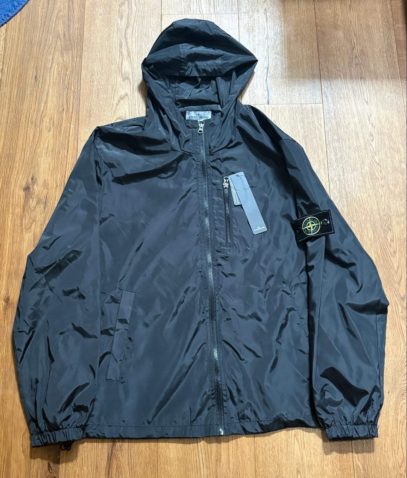 Stone Island jas zwart Maat L, Kleding | Heren, Jassen | Zomer, Verzenden, Nieuw, Maat 52/54 (L), Zwart