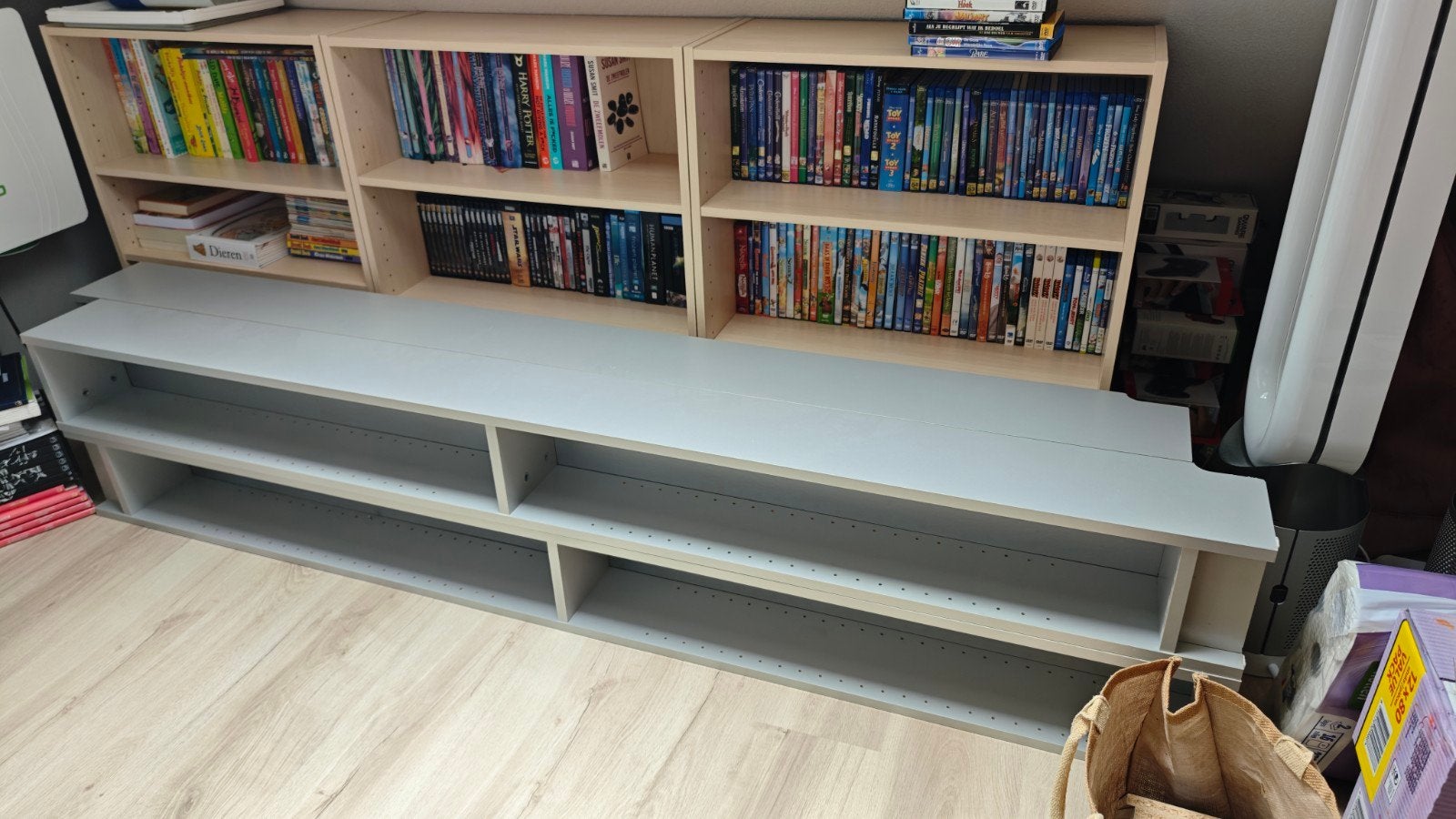 Ikea CD/DVD-kasten Benno / Gnedby grijs inclusief plankjes, Ophalen, Minder dan 25 cm, Minder dan 50 cm