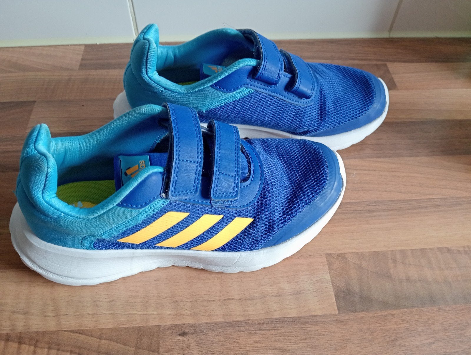 Adidas sneakers mt 35, Adidas, Gebruikt, Sportschoenen, Ophalen of Verzenden