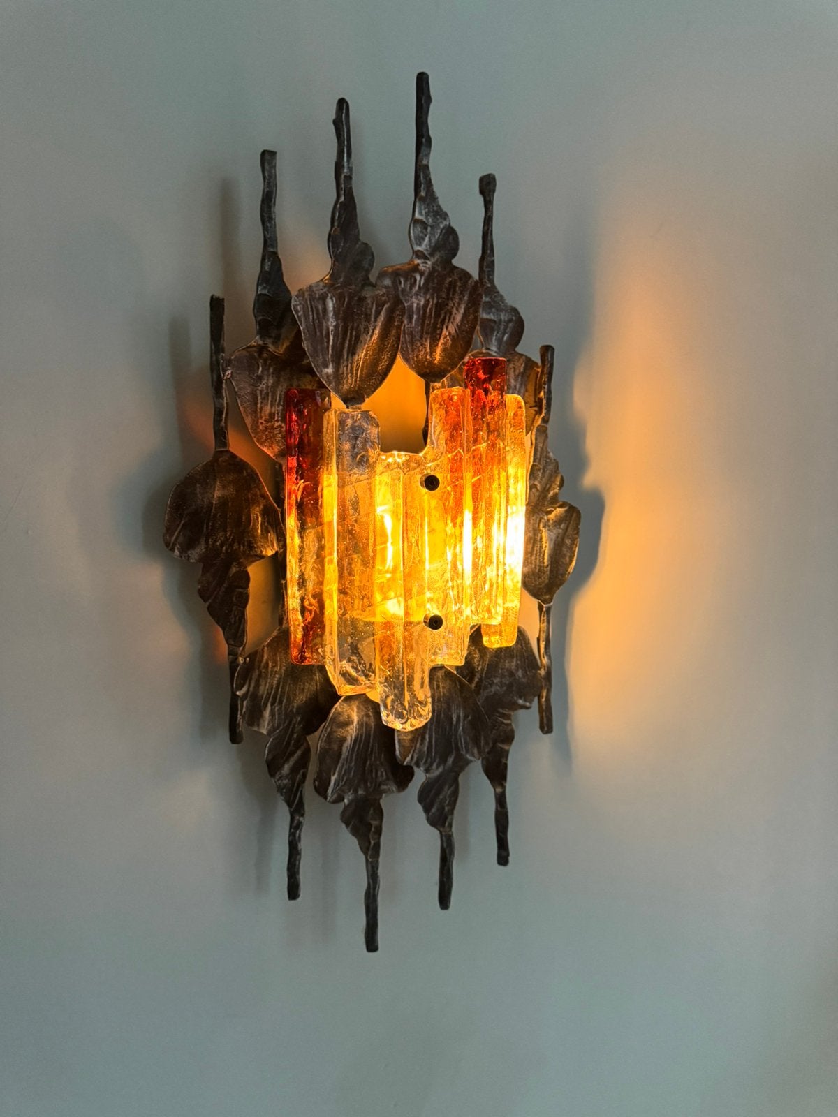 Brutalist wandlamp Tom Ahlstrom & Hans Ehrlich., Ophalen, Zo goed als nieuw, Glas