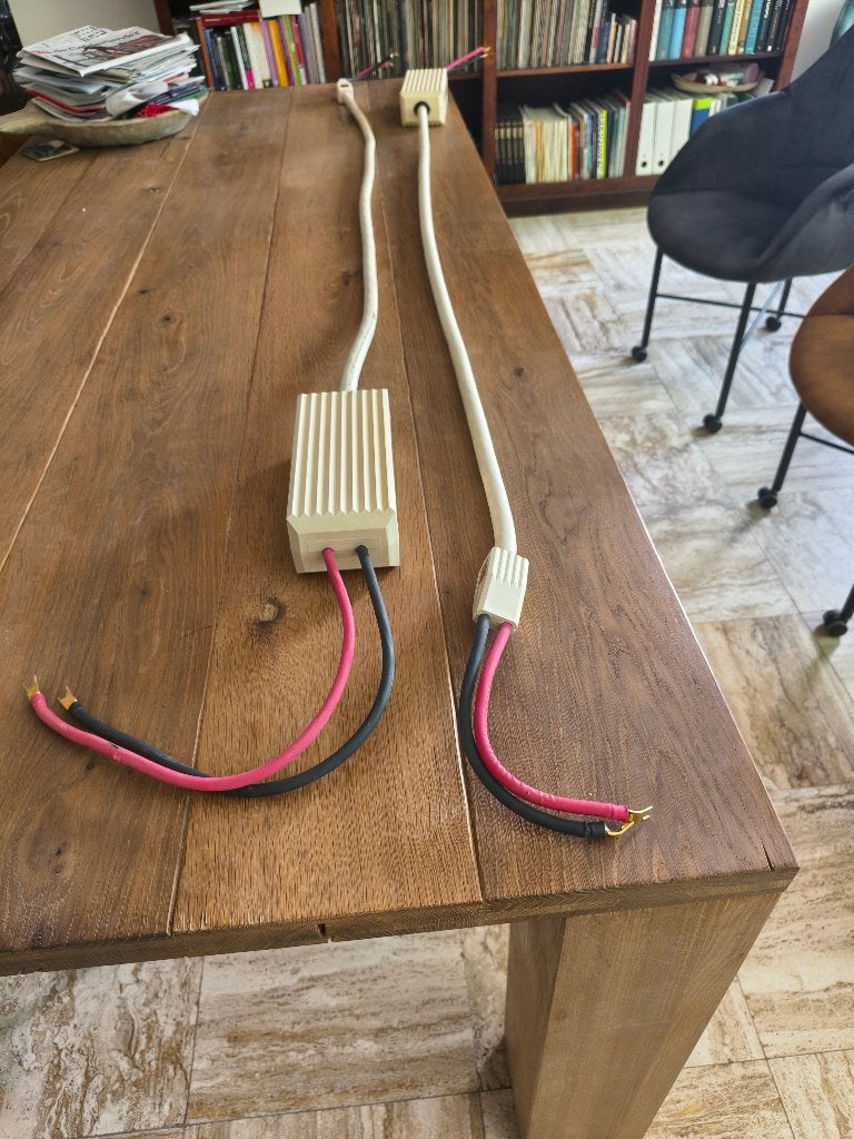 Hi End luidsprekerkabels, Ophalen of Verzenden, Gebruikt, 2 tot 5 meter, Luidsprekerkabel