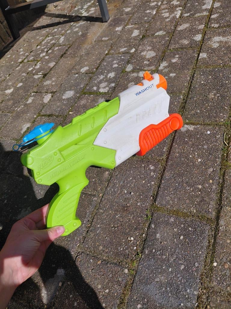 Nerf Super Soaker Washout waterpistool, Ophalen