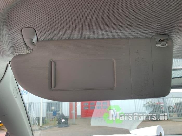 Zonneklep van een Seat Ibiza, Auto-onderdelen, Interieur en Bekleding, Gebruikt, -, -, Ophalen of Verzenden