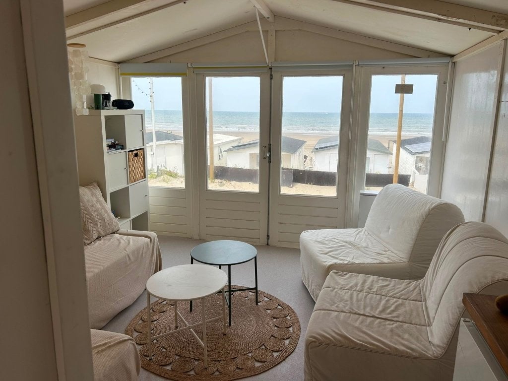 Strandhuisje te koop (geen staanplaats!)) - Bouwhuisje, Vakantie, Noord-Holland, 1 slaapkamer, Eigenaar, Chalet, Bungalow of Caravan