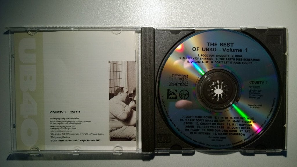 UB40 - The Best Of UB40 Volume 1, Ophalen of Verzenden, Reggae, Zo goed als nieuw, Album
