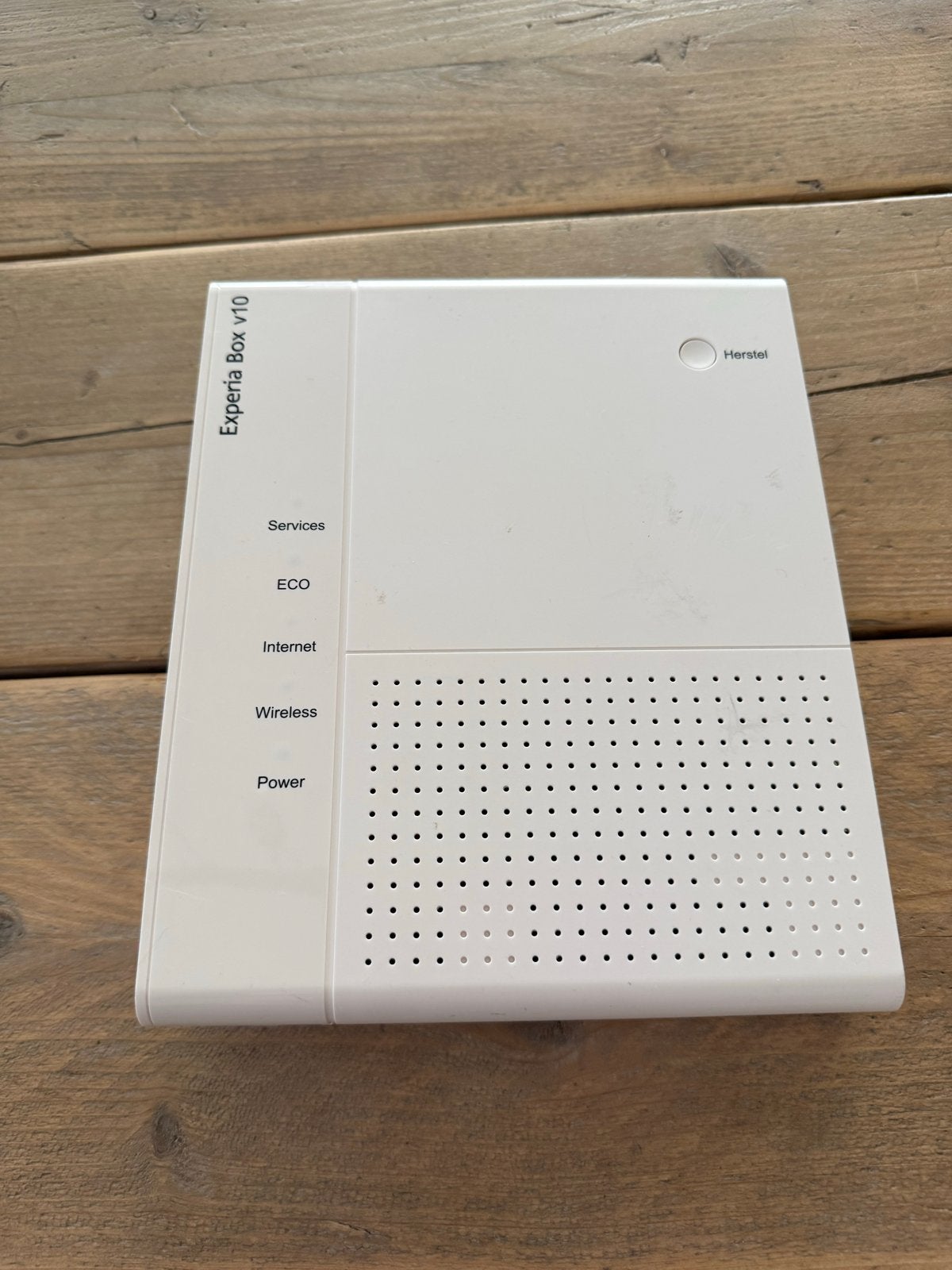 KPN Experia Box V10 Router met modem, Ophalen of Verzenden, Gebruikt, Router met modem