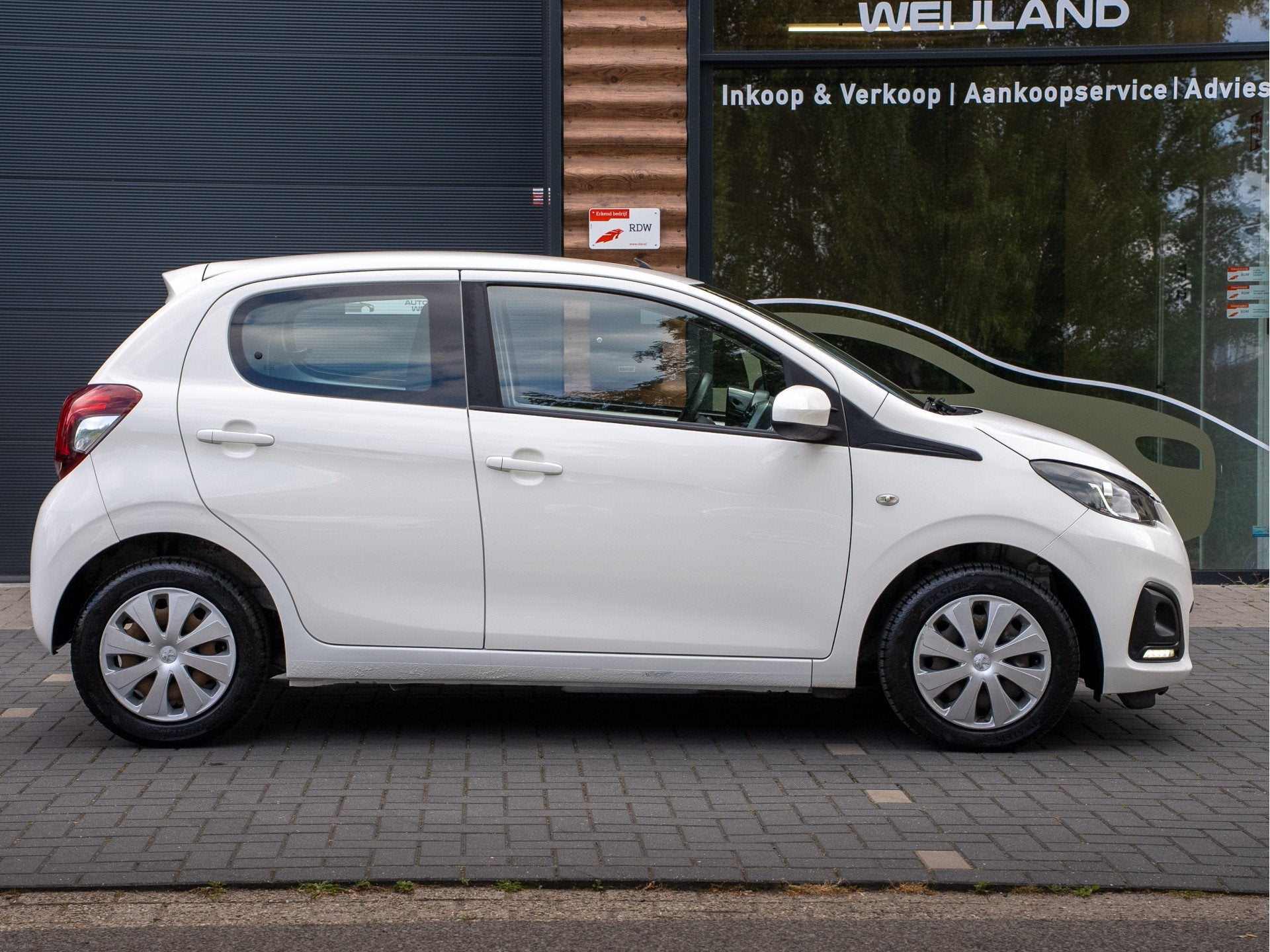 Peugeot 108 1.0 e-VTi Active Apple Carplay en BTW-auto I 1st, Voorwielaandrijving, Stof, Gebruikt, 4 stoelen