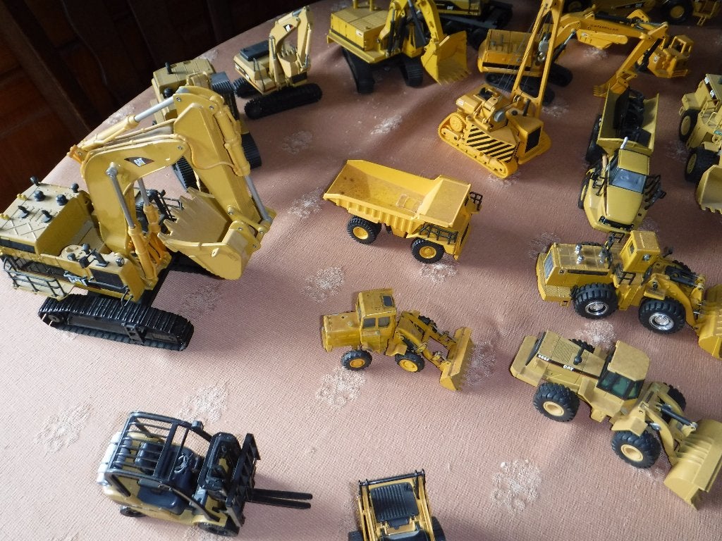MODELLEN CATERPILLAR, Ophalen
