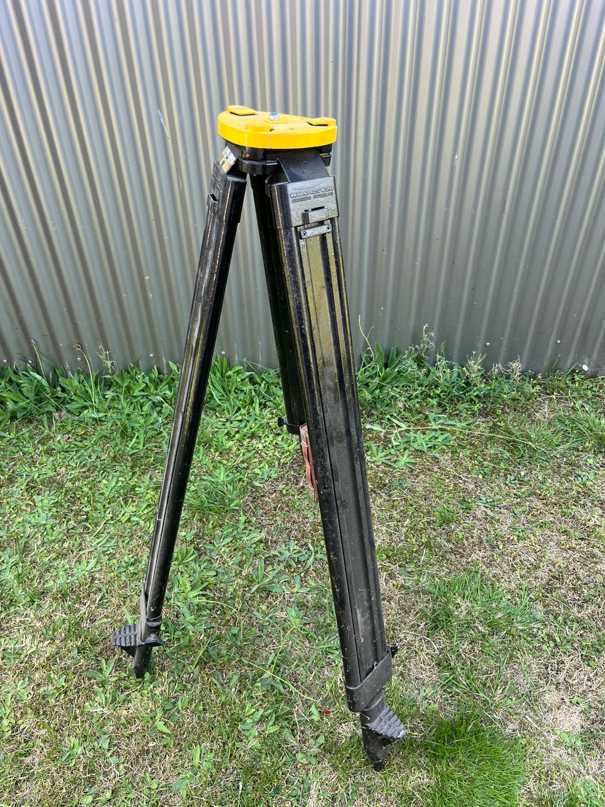 Landmeetkundig statief, Doe-het-zelf en Verbouw, Meetapparatuur, Ophalen, Gebruikt