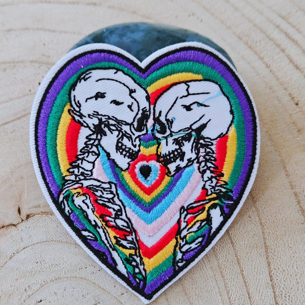 Strijk embleem applicatie Patch Regenboog hart met skeletten, D, Nieuw, Ophalen of Verzenden, D