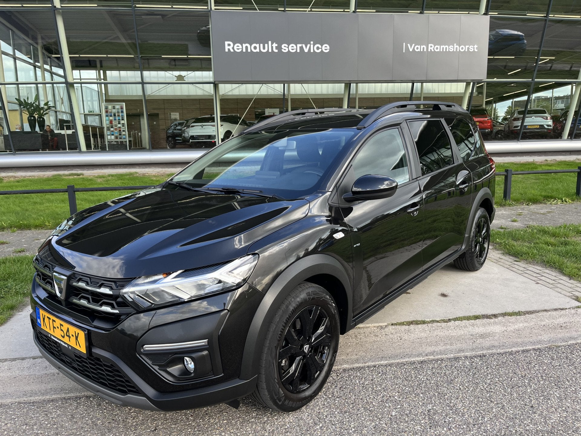 Dacia Jogger 1.0 TCe 110 Extreme 7-Persoons / Camera / Clima, Auto's, Voorwielaandrijving, 12 maanden, Stof, Gebruikt