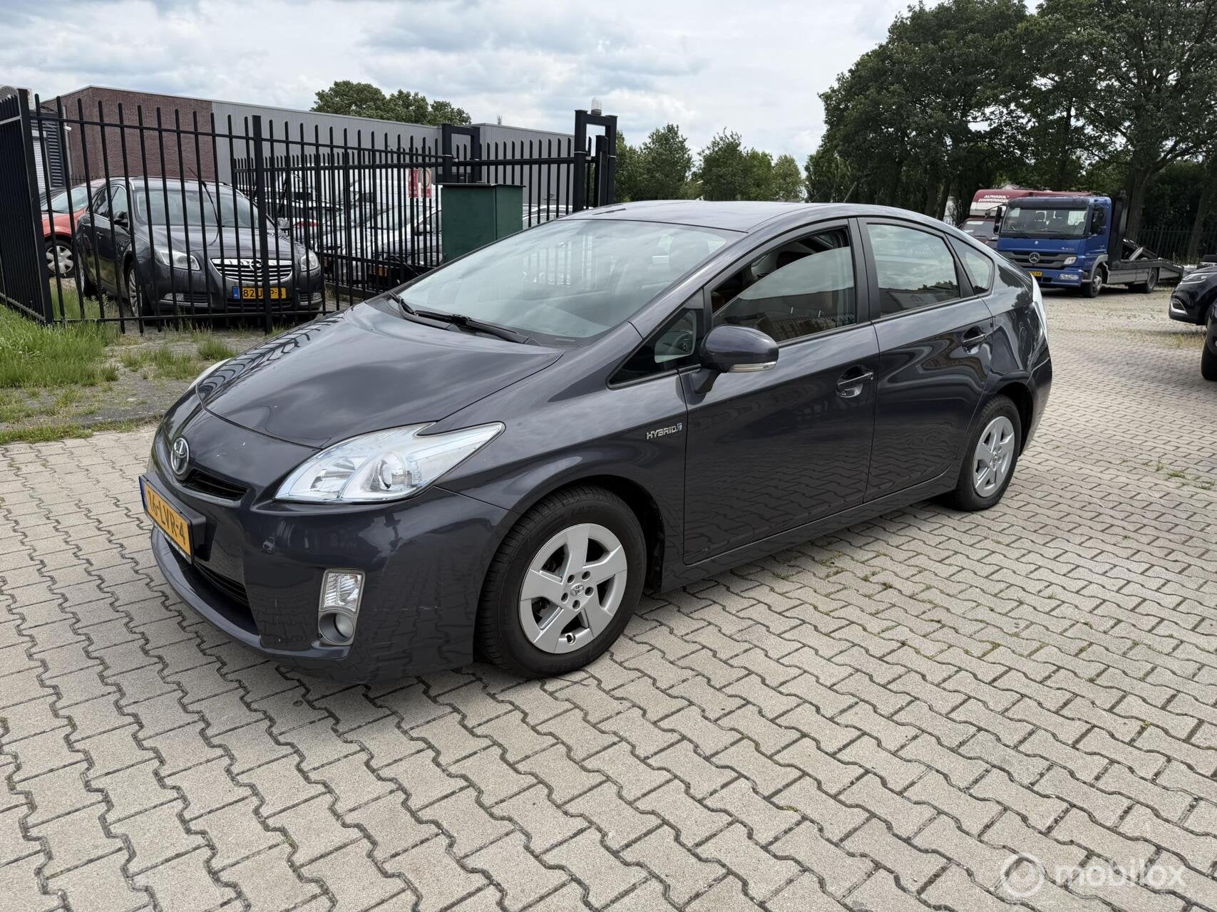 Toyota Prius 1.8 Comfort jbl leer navi, 136 pk, Gebruikt, 4 cilinders, Origineel Nederlands