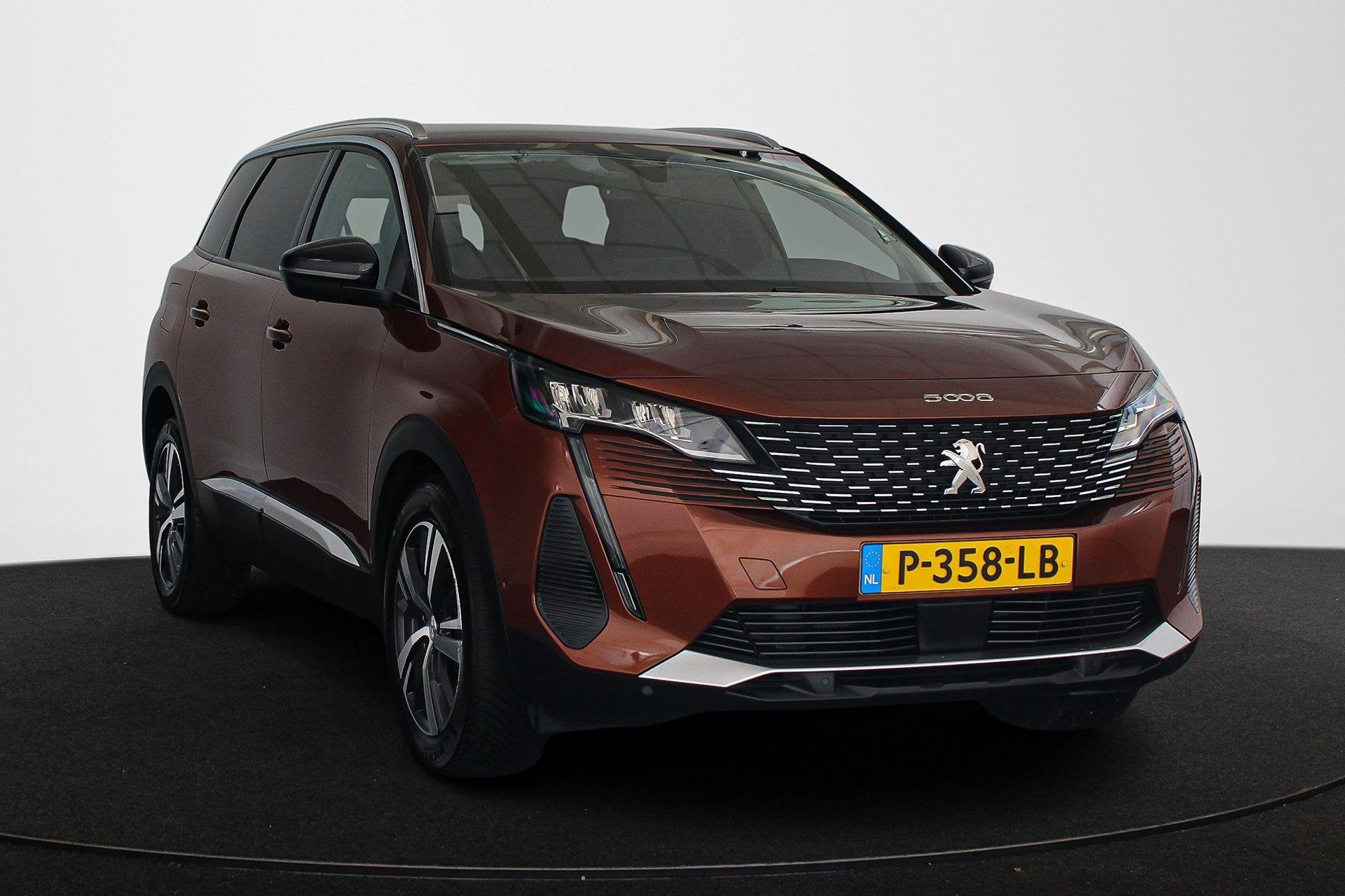 Peugeot 5008 1.2 PureTech Allure Pack Business Automaat 7p., Auto's, 15 km/l, Gebruikt, Euro 6, 1199 cc