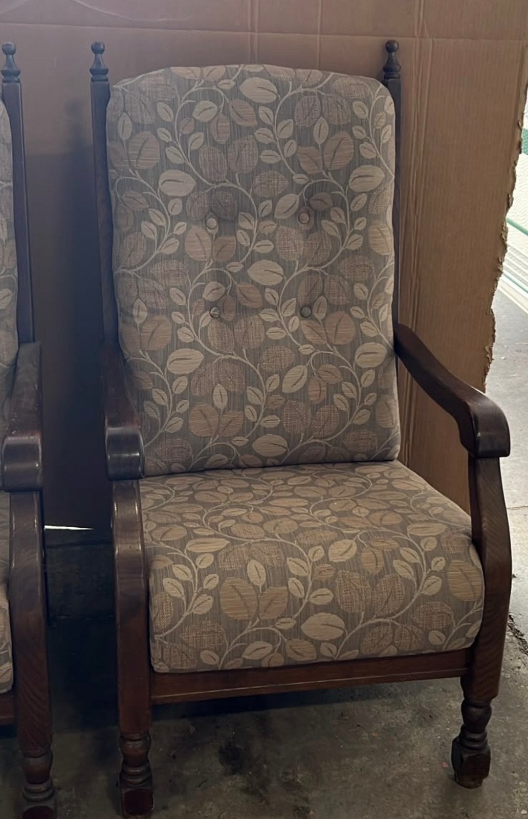 2 eiken seniorenstoelen, Huis en Inrichting, Ophalen, Zo goed als nieuw, Minder dan 50 cm