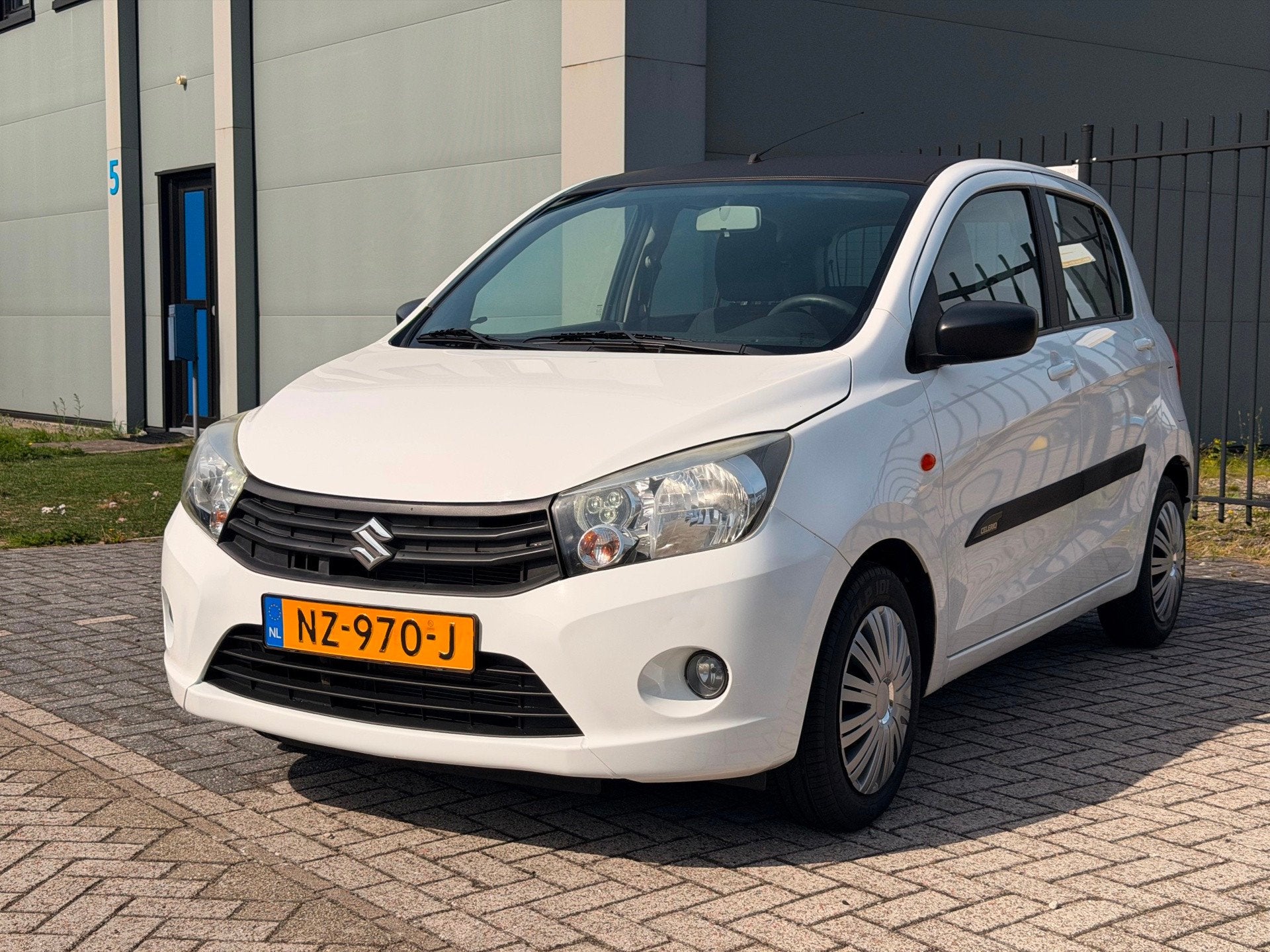 Suzuki Celerio 1.0 Comfort Airco 5 Deurs Elektrisch Ramen, Auto's, 28 km/l, Gebruikt, Euro 6, 400 kg