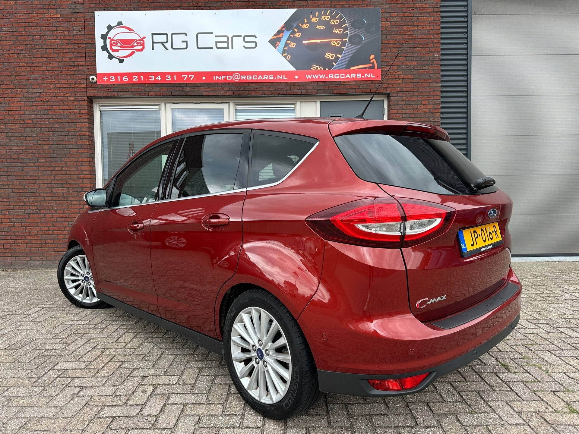 Ford C-Max 1.0 Titanium / Navi / PDC / 1e Eig / Park Assist, Auto's, Voorwielaandrijving, 125 pk, Gebruikt, Met garantie (alle)