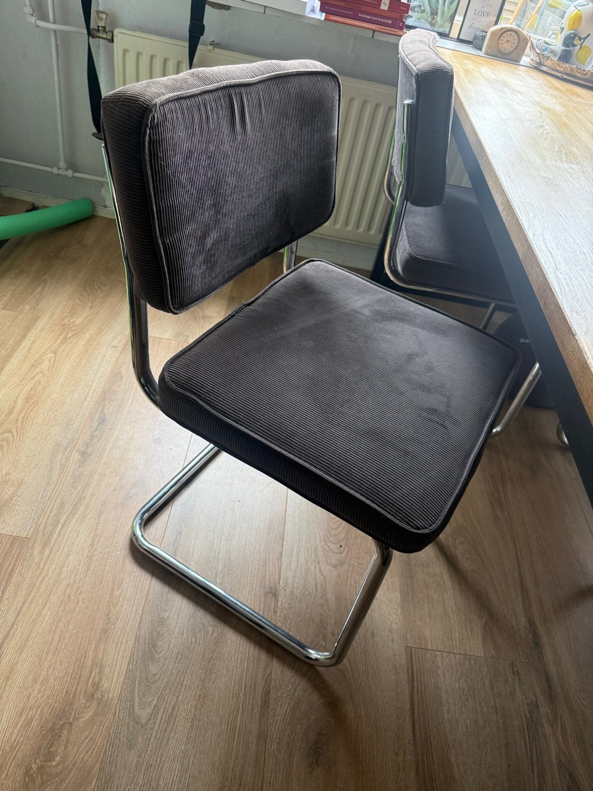 Eettafel 1.80m met 4 ribstof stoelen - Gebruikt, Ophalen, Gebruikt, 50 tot 100 cm, Vier personen