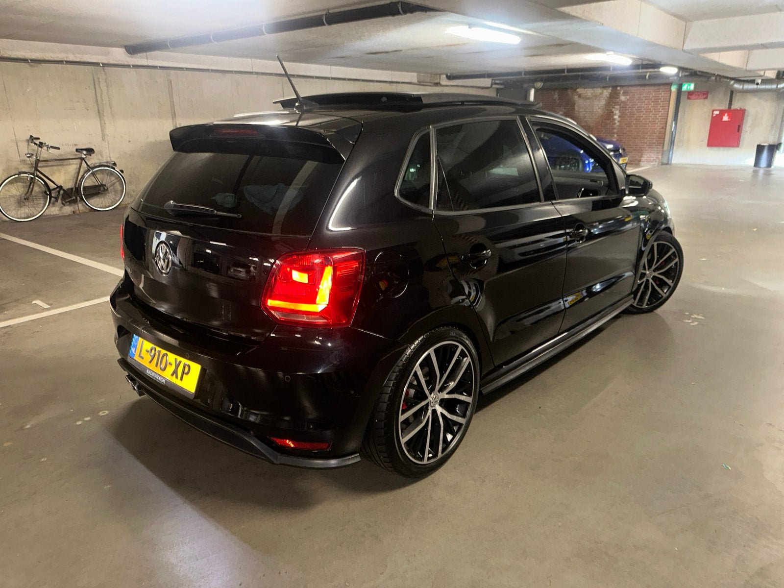 Foto 2 van Volkswagen Polo GTI 2015