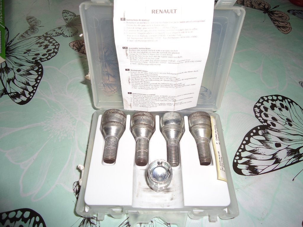 Slot Bouten van Renault M 12 /110nM, Ophalen of Verzenden
