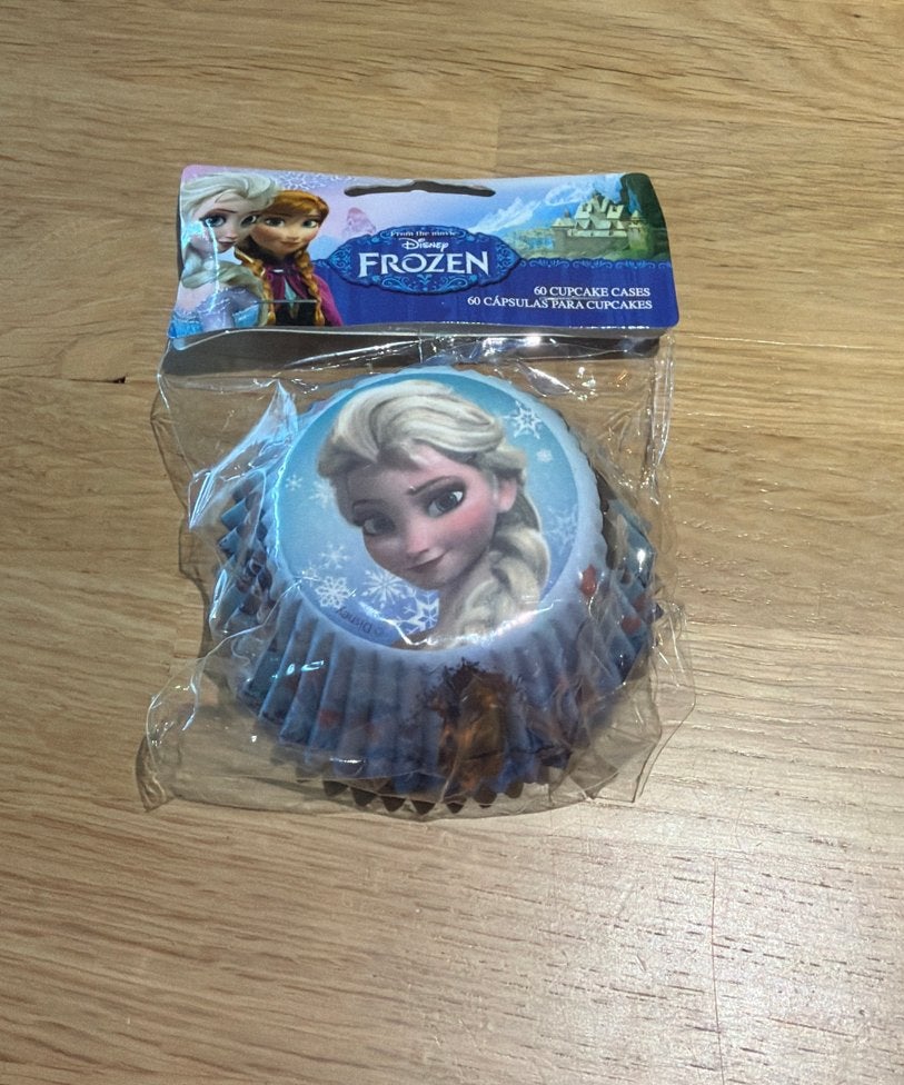 Disney Frozen cupcake vormpjes - 60 stuks, Ophalen, Nieuw, Cupcakes, Bakvorm