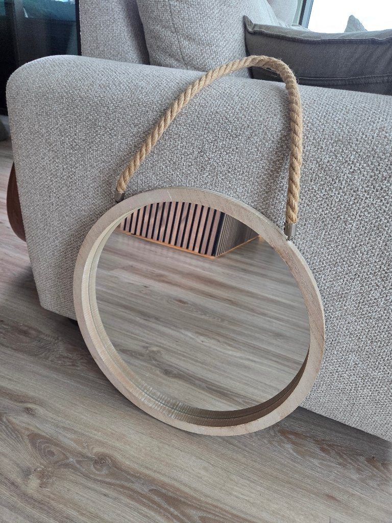 Wandspiegel met band, Ophalen, Minder dan 50 cm, Zo goed als nieuw, Minder dan 100 cm