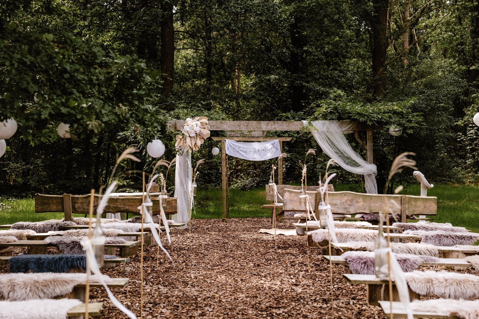Bruiloft decoratie, Ophalen, Zo goed als nieuw