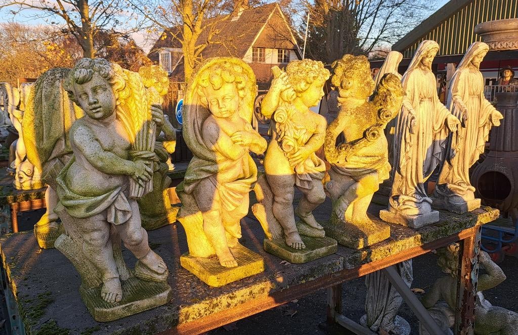Oude tuinbeelden 70 cm voorstelling van de 4 jaargetijden, Tuin en Terras, Tuinbeelden, Ophalen, Gebruikt, Steen
