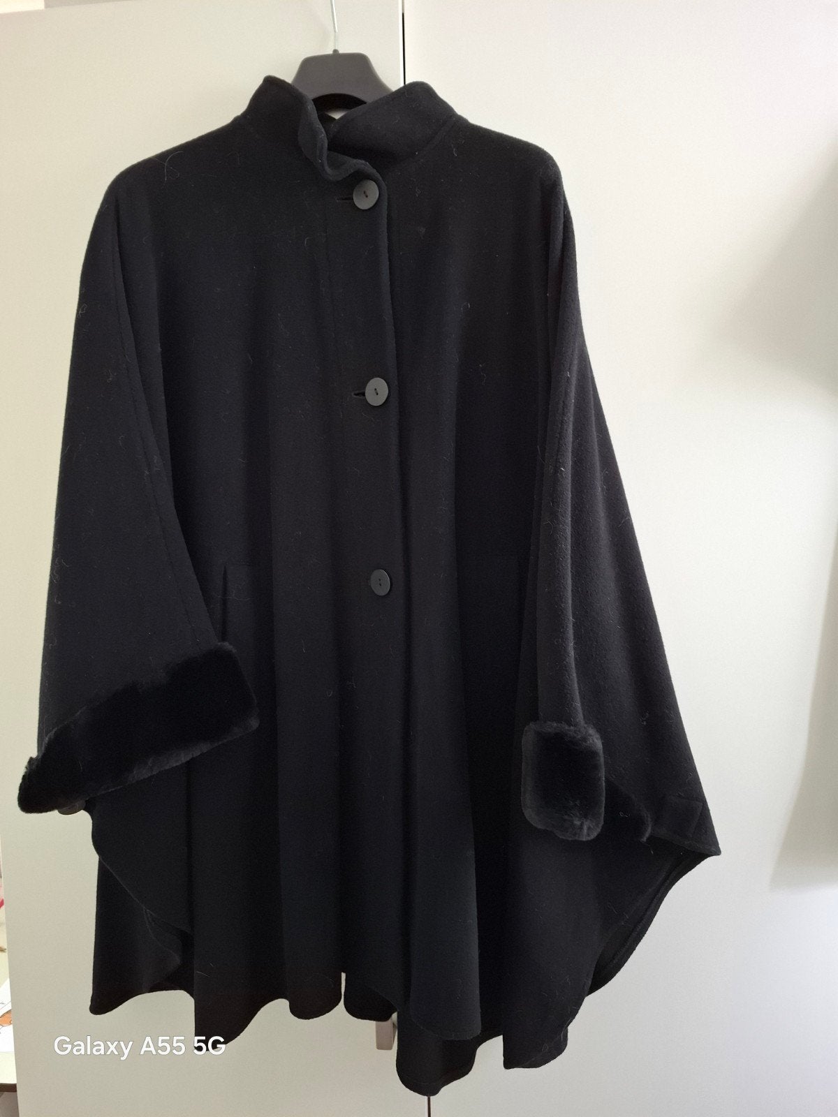 Fijne cape/Poncho zwart, Ophalen of Verzenden, Gedragen, Maat 46/48 (XL) of groter, Zwart
