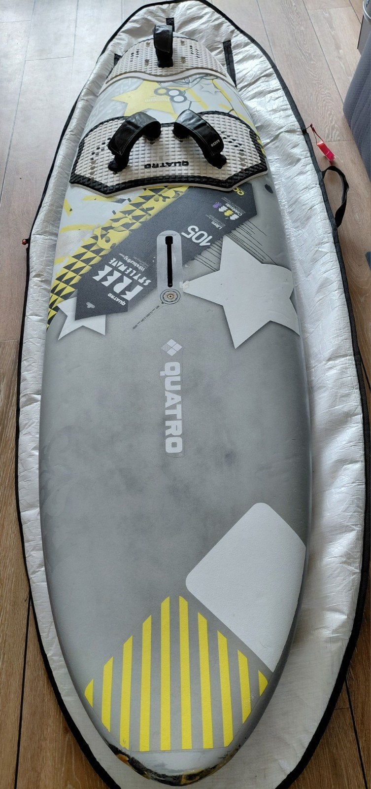 Quatro Freestyle Wave 105 liter windsurfplank, Watersport en Boten, Windsurfen, Ophalen