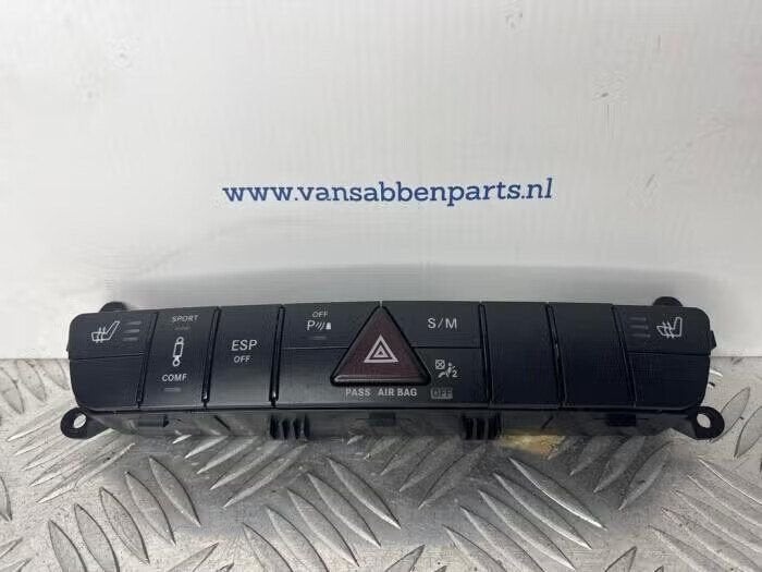 Paniekverlichtings Schakelaar van een Mercedes ML-Klasse, Auto-onderdelen, Dashboard en Schakelaars, Ophalen of Verzenden, Gebruikt